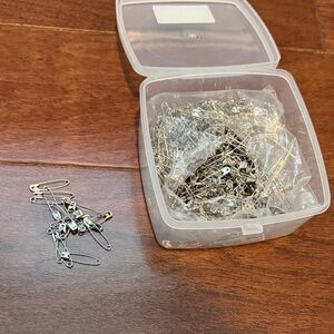 Silver Safety Pins A LOT new and never used 28mm 1.1 inch